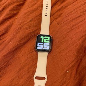 Apple Watch SE GPS + Cellular 44mm